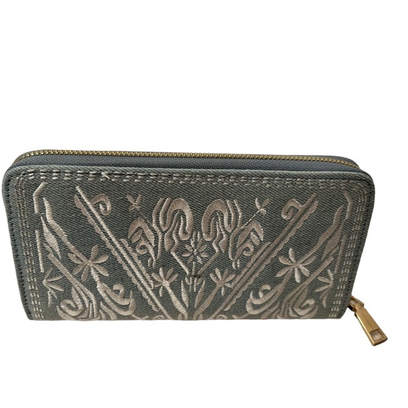 Urban Expressions Certified vegan Raven Wallet NWT - Picture 4 of 5